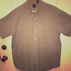 GAP ™ short sleeve cotton, casual button down